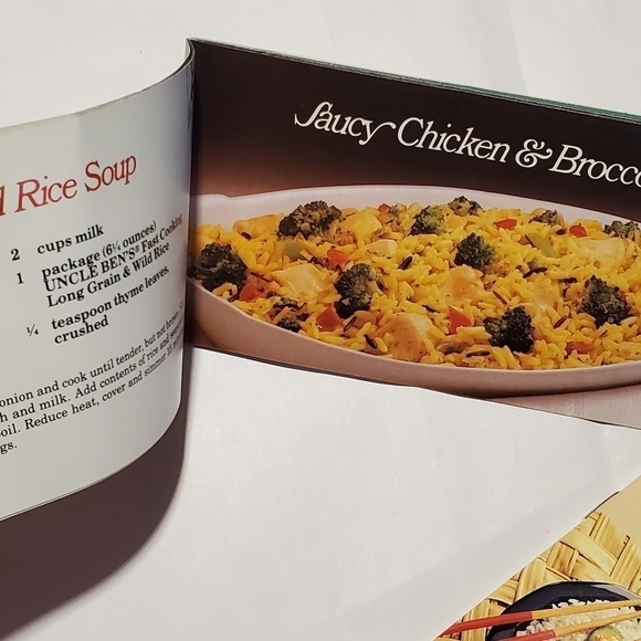 Vtg lot 2 small advertising cookbooks Uncle Ben's & Swanson - Picture 6 of 8